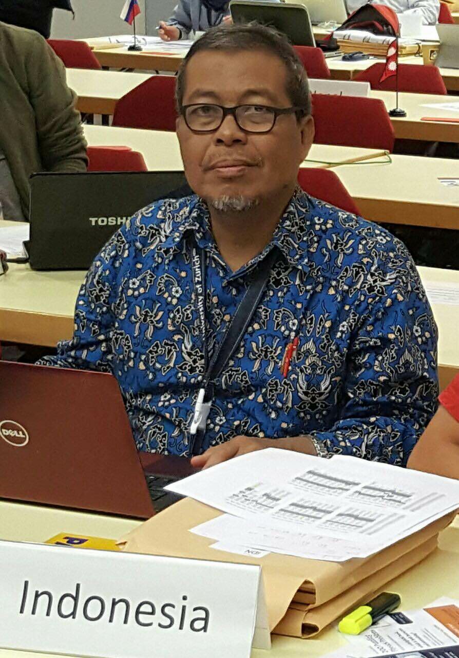 Chairman of IPhO 2017 Prof Dr Kamsul Abraha